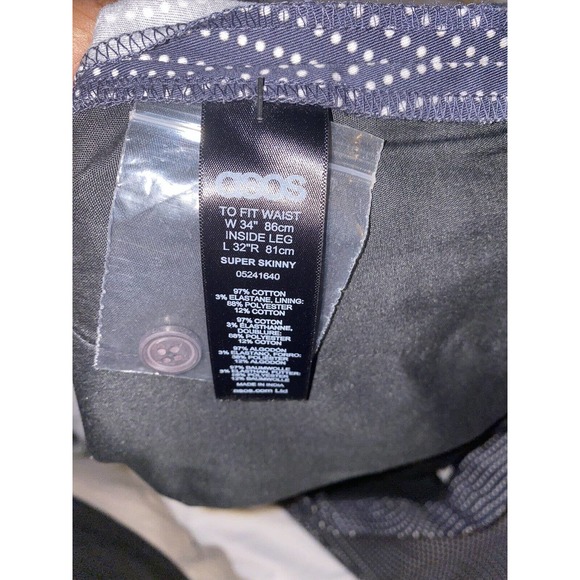 ASOS Super Skinny Chinos In Burgundy Polka Dot-‎ W34L32 - Picture 6 of 8